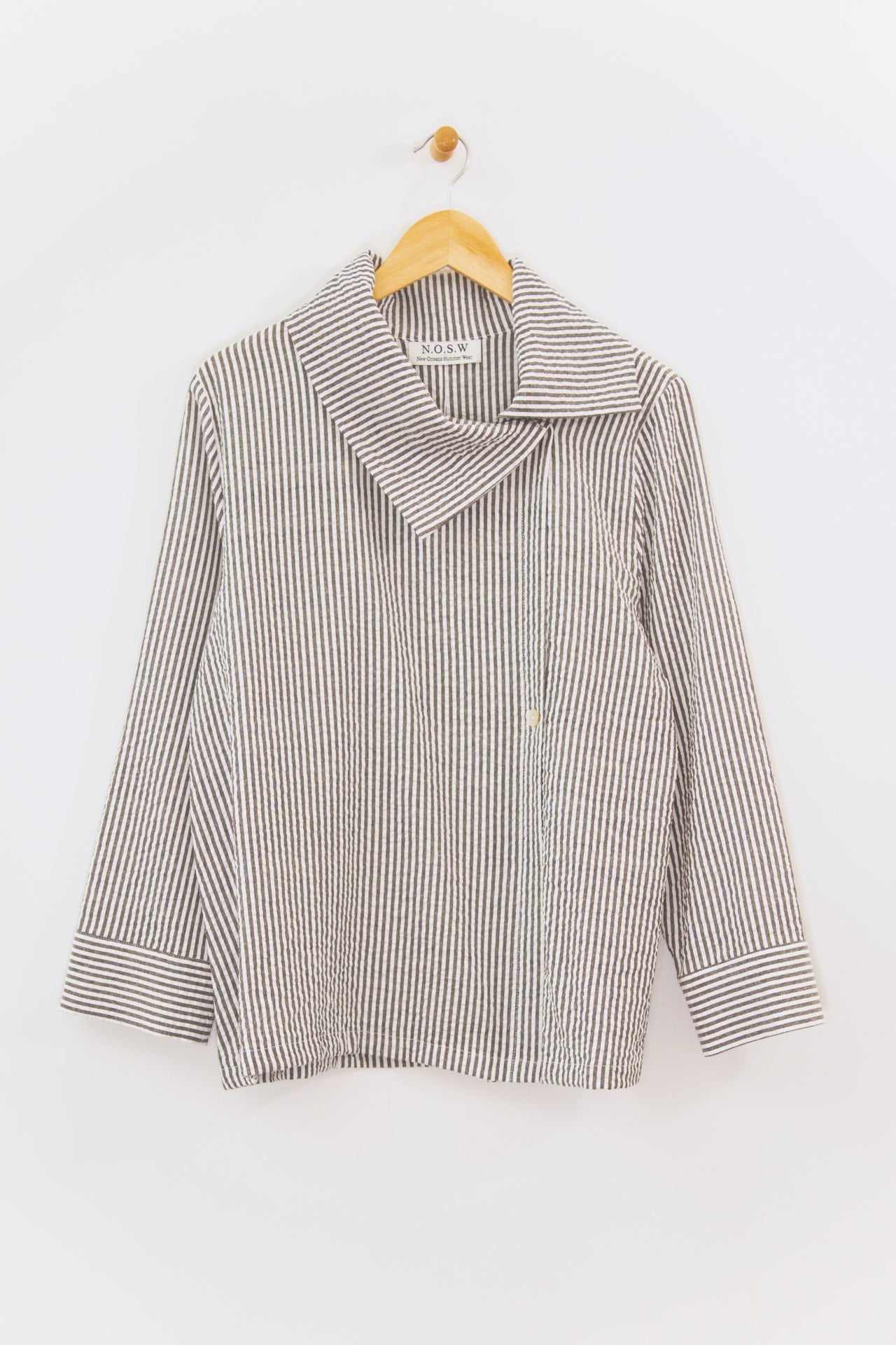 25" Seersucker Cropped Jacket