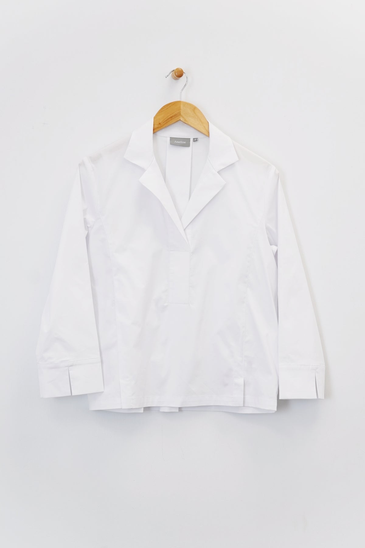 25" ¾ Sleeve Popover Top