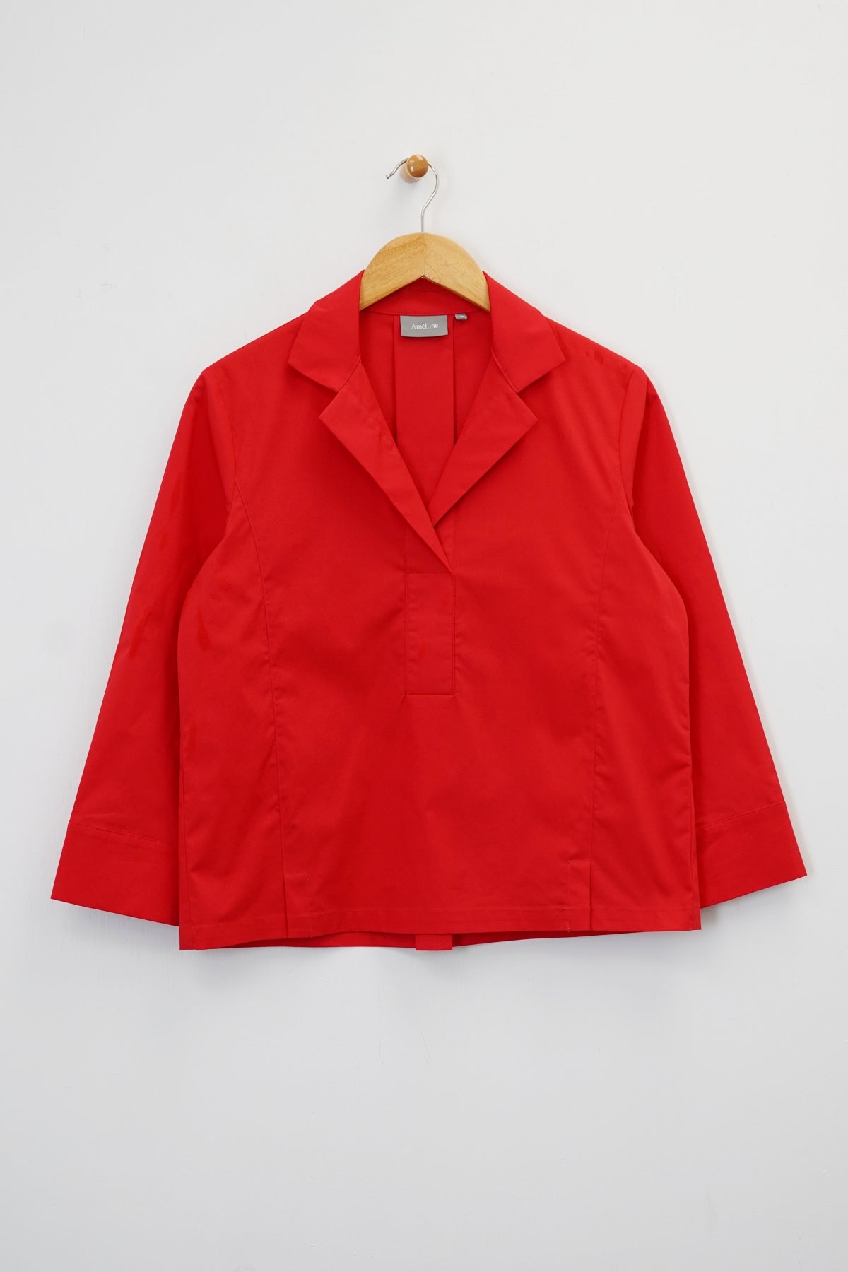 25" ¾ Sleeve Popover Top