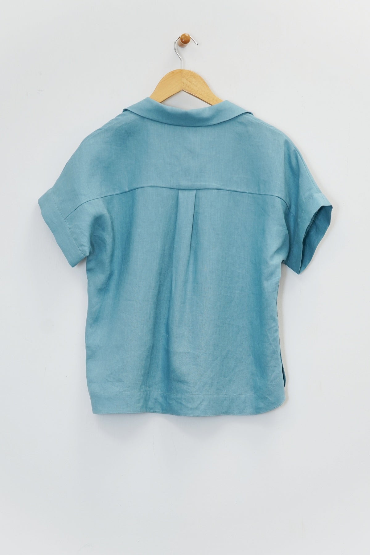 25" Short Sleeve Shirt with Side Buttons