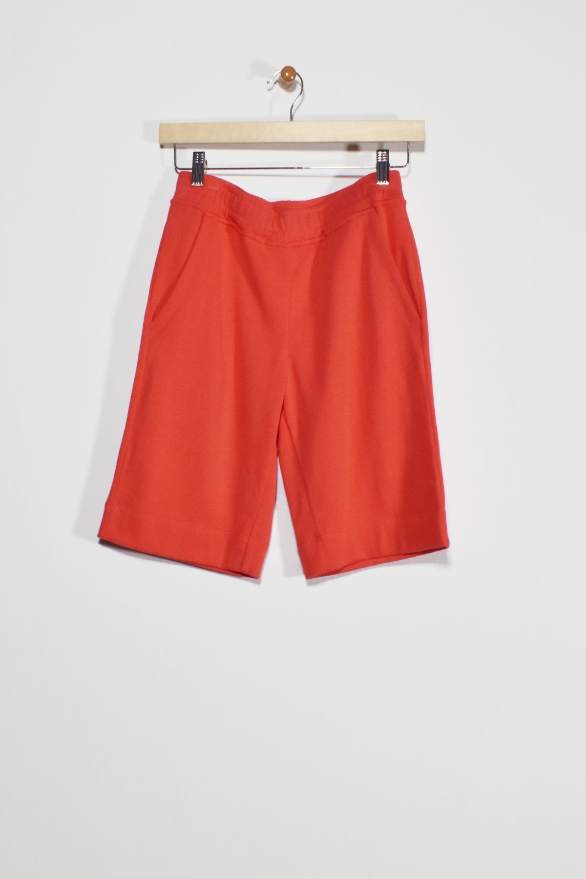 20" Shorts with Pockets