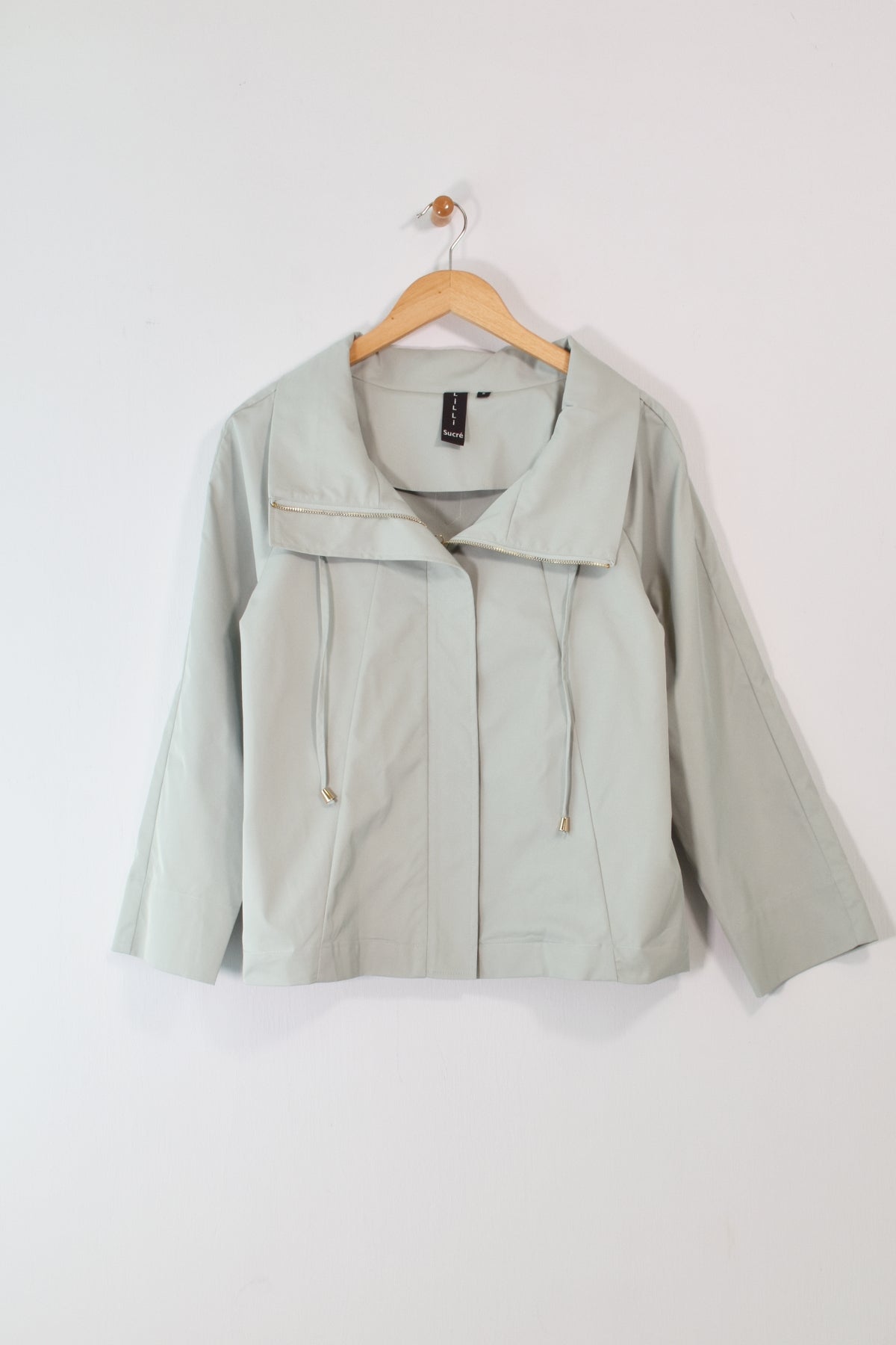 25" Aline Pull-String Jacket