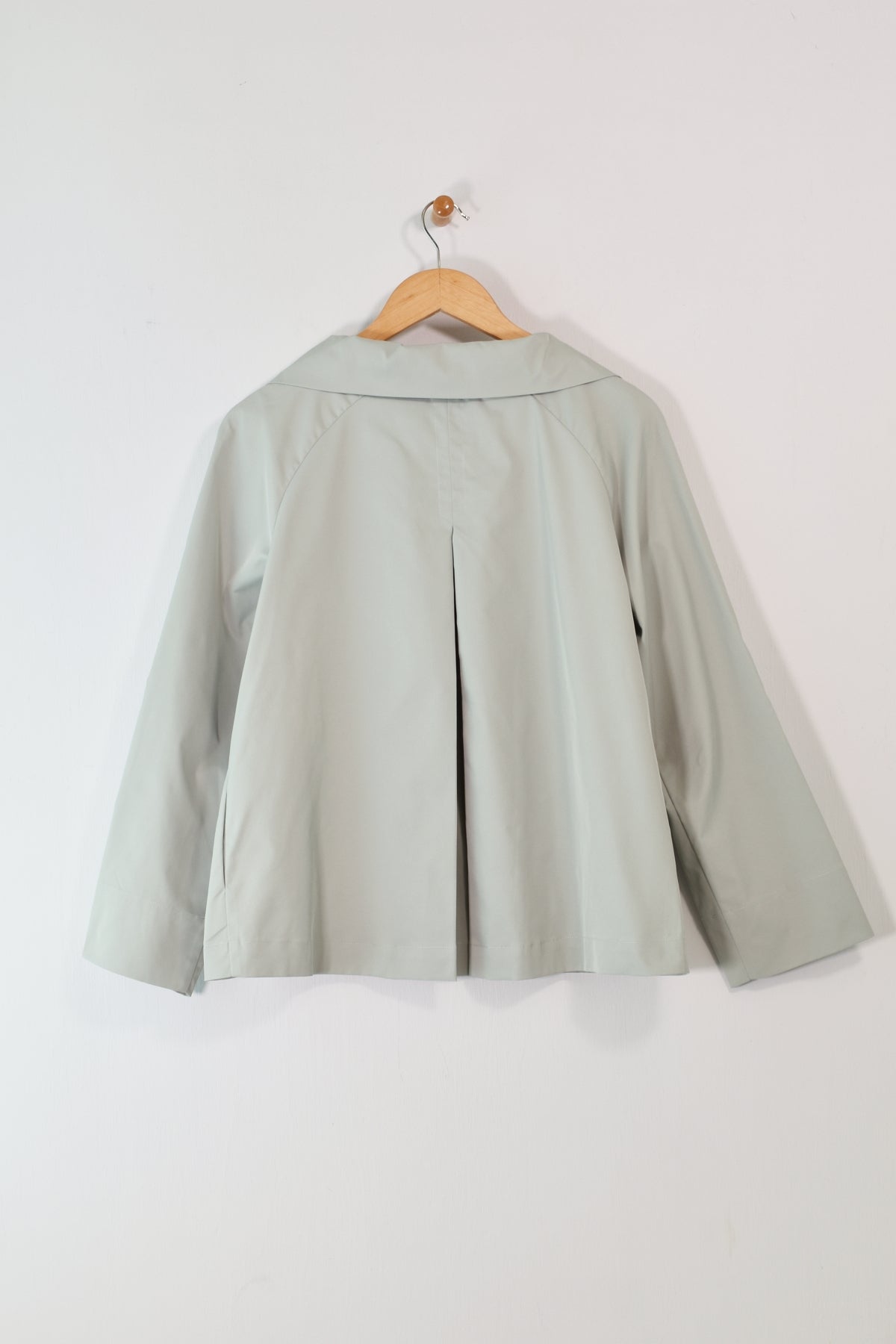 25" Aline Pull-String Jacket