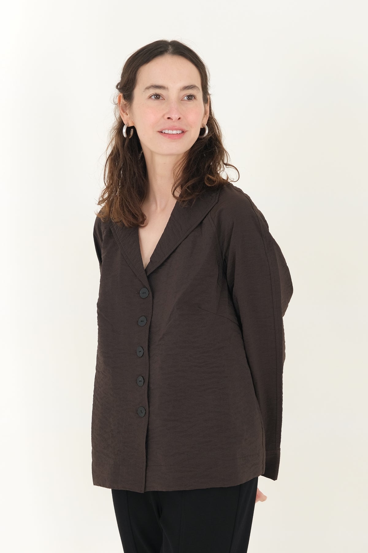 24" Wing Collar Crispy Jacket