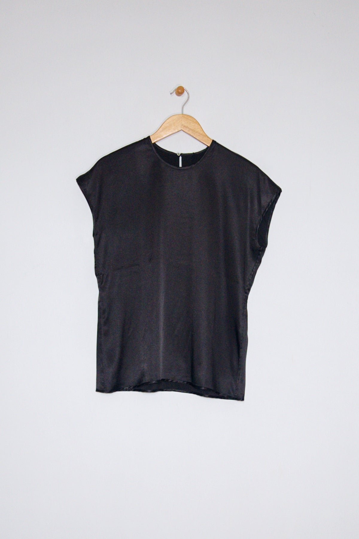 25" Reversible Satin Cap Sleeve Top